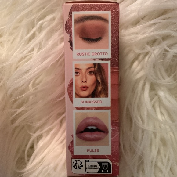 NUDESTIX Sunkissed Nudes Mini 3-piece Kit - Picture 4 of 13